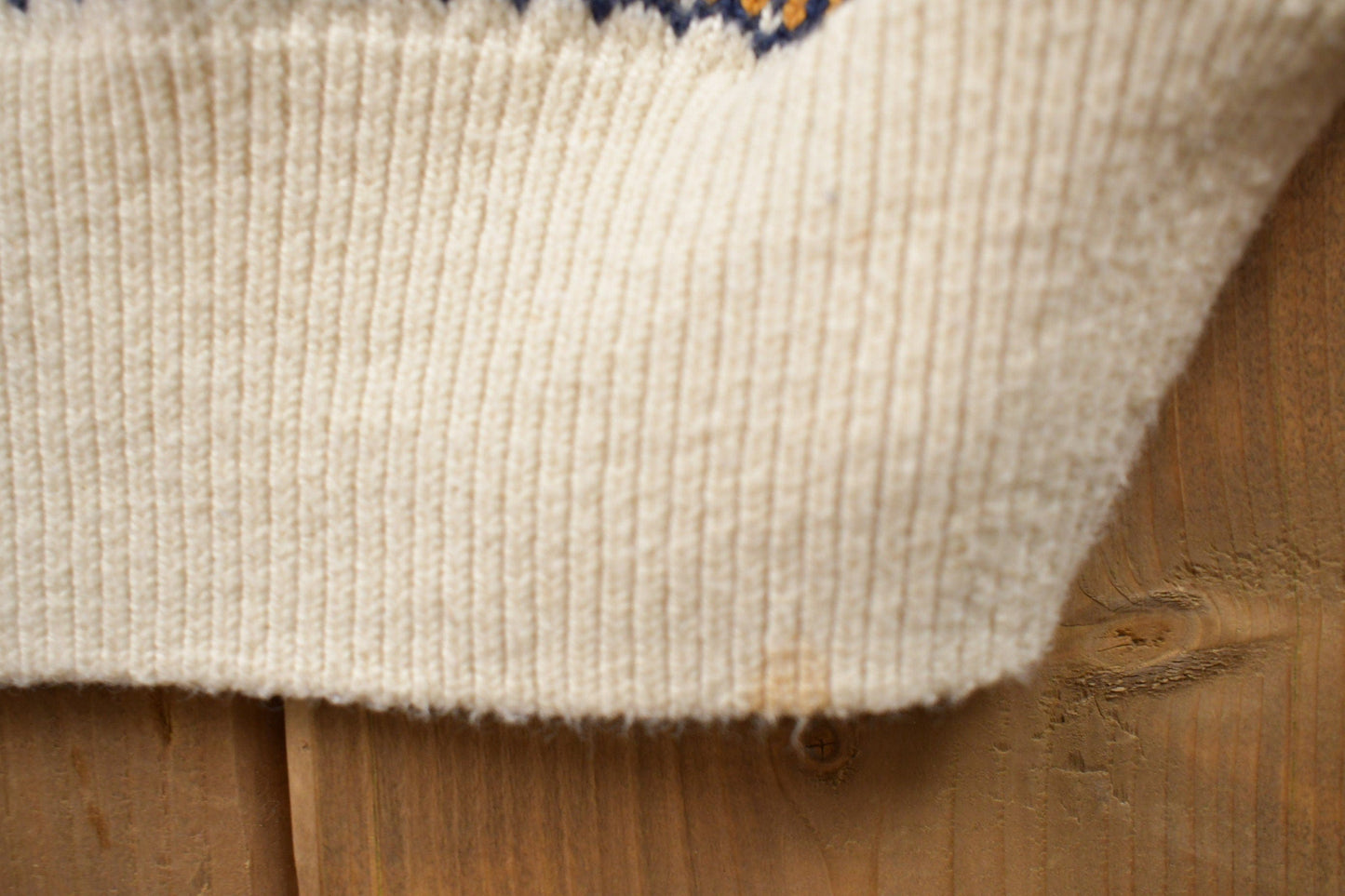 Vintage 1990s Van Heusen Knitted Crewneck Sweater from propervintagecanada