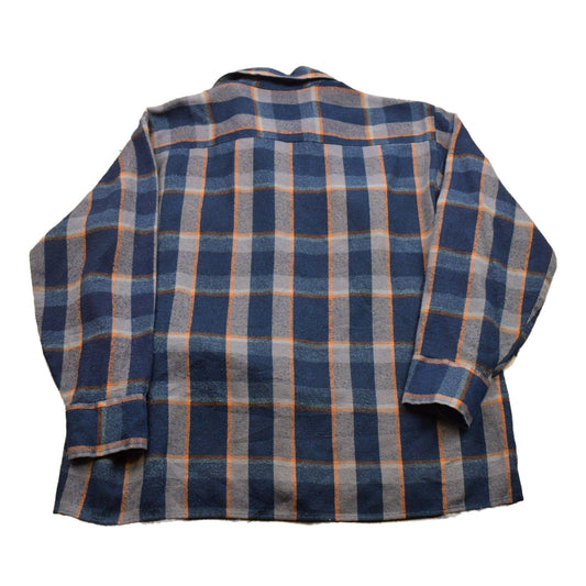 Vintage 1990s Van Heusen Plaid Lined Button Up Shirt Men's XL from propervintagecanada