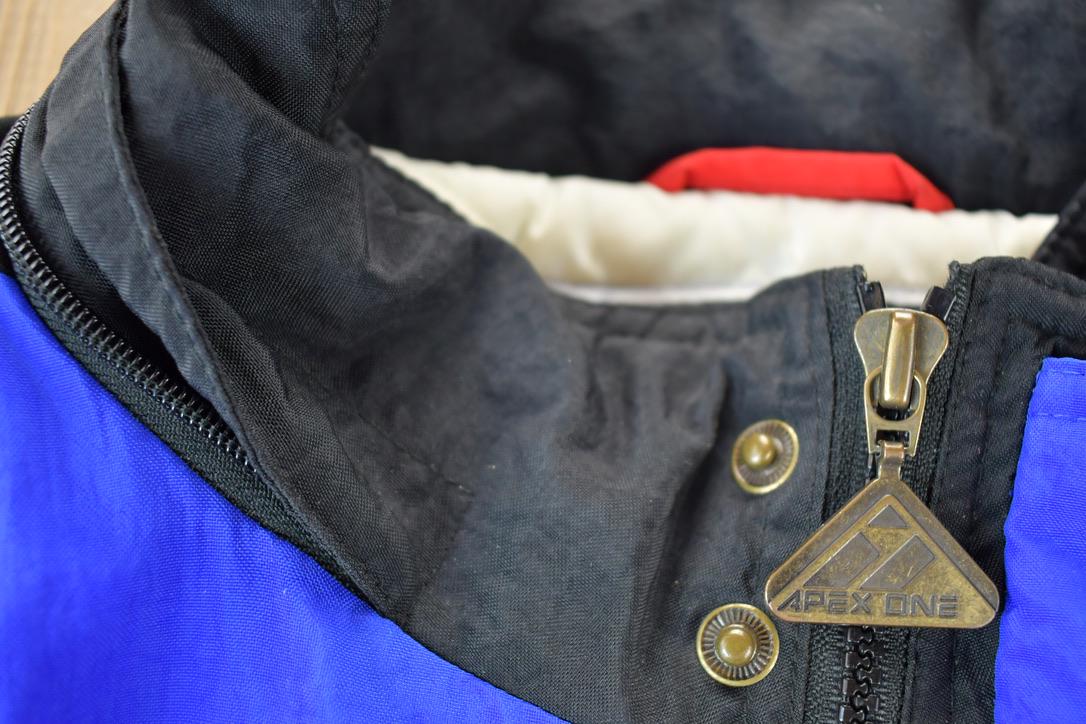 Vintage 1990s Vintage Apex One Sharktooth Buffalo Bills Full Zip Proline NFL Jacket from propervintagecanada