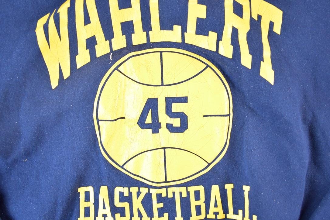 Vintage 1990s Wahlert Basketball Eggers Hoodie Sweatshirt Mens XL from propervintagecanada