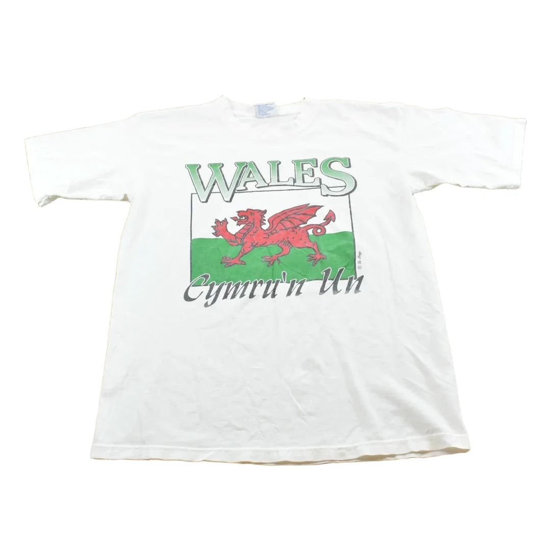 Vintage 1990s Wales Welsh Dragon Souvenir T-Shirt Men's M from propervintagecanada