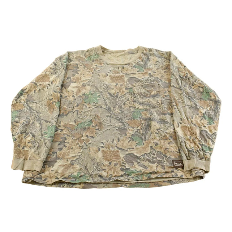 Vintage 1990s Walls Tree Camo Long Sleeve T-Shirt Men's XL from propervintagecanada
