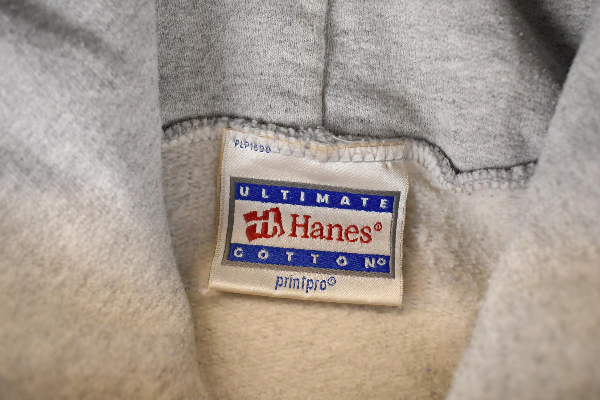 Vintage 1990s Washington DC Embroidered Hoodie Sweatshirt Mens XXL from propervintagecanada