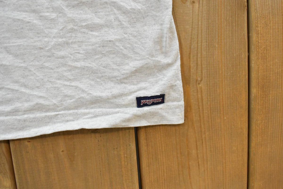 Vintage 1990s West Chester University Collegiate T-Shirt Men's Large from propervintagecanada