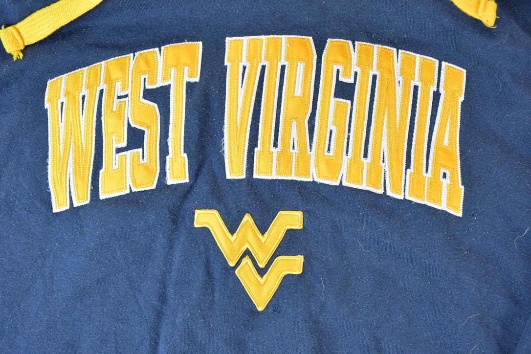 Vintage 1990s West Virginia Mountaineers University Hoodie Men's Large from propervintagecanada