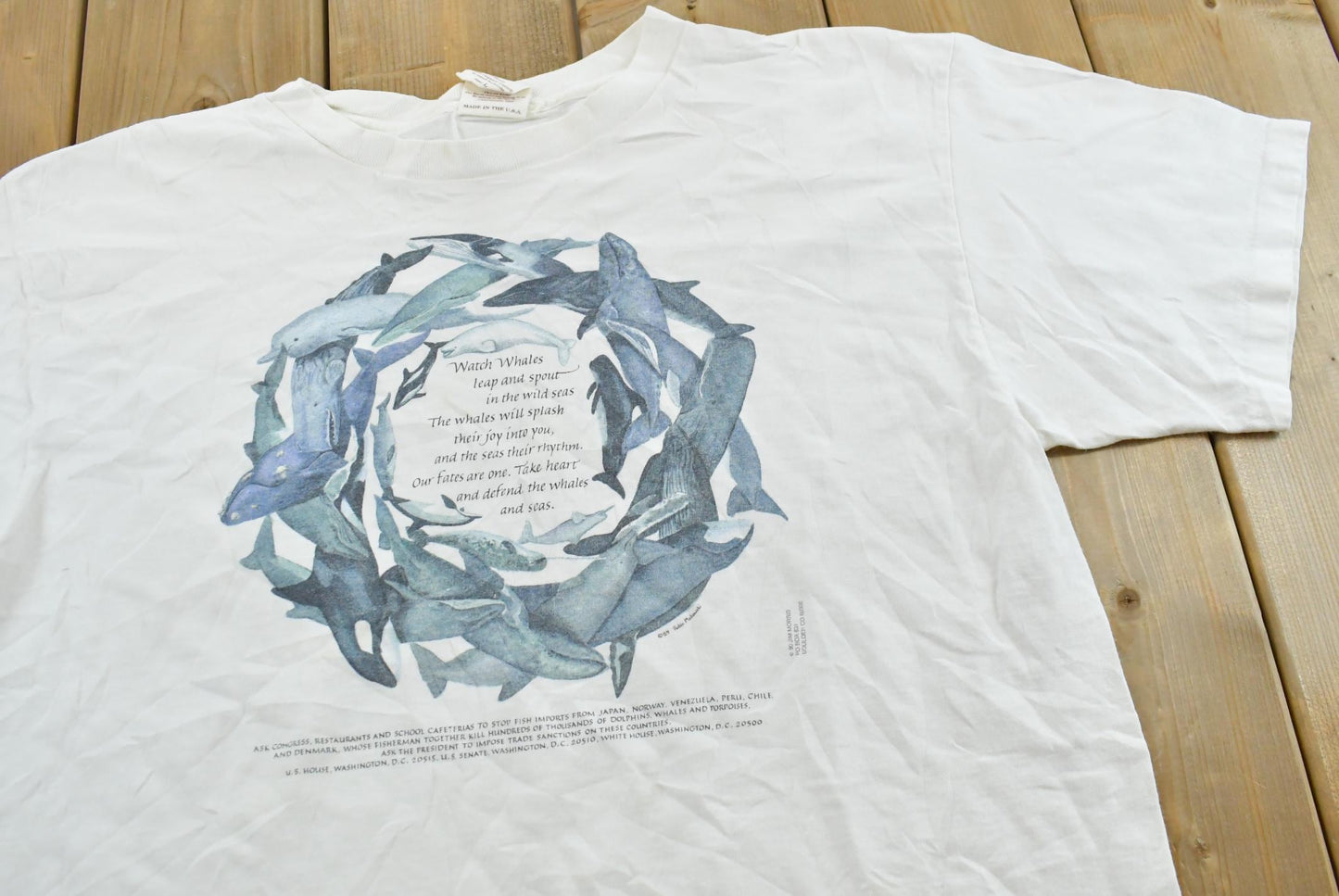 Vintage 1990s Whale Animal Graphic T-Shirt Mens L from propervintagecanada