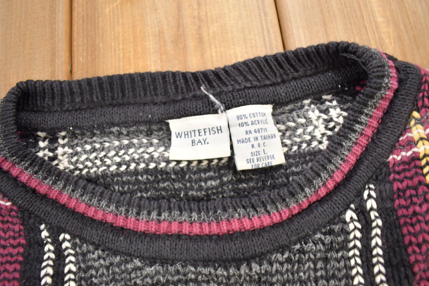 Vintage 1990s Whitefish Bay Plaid Knitted Crewneck Sweater Men's Large from propervintagecanada