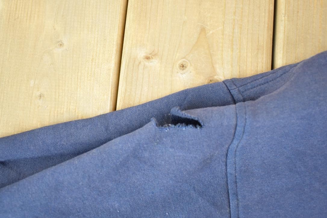 Vintage 1990s Whitetail Deer Briar Creek Souvenir Outdoorsman Crewneck Sweatshirt Made In USA Men's XL from propervintagecanada