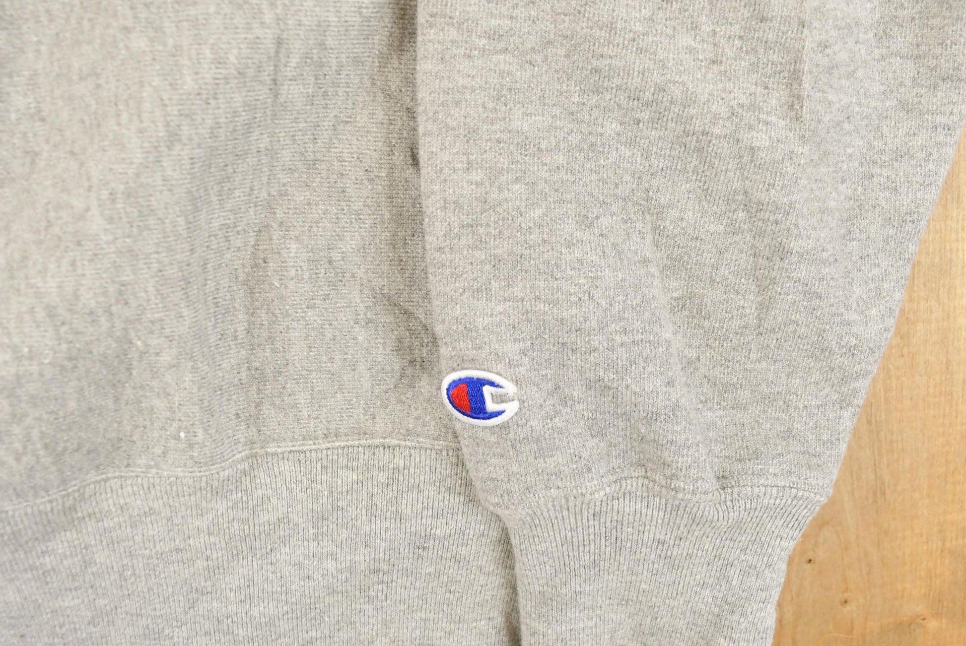 Vintage 1990s William & Mary University Collegiate Champion Reverse Weave Crewneck Sweatshirt Men's Large from propervintagecanada
