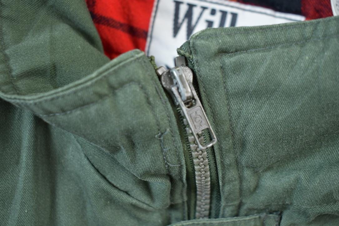 Vintage 1990s Willow Bay Utility Vest Men's 2XL from propervintagecanada