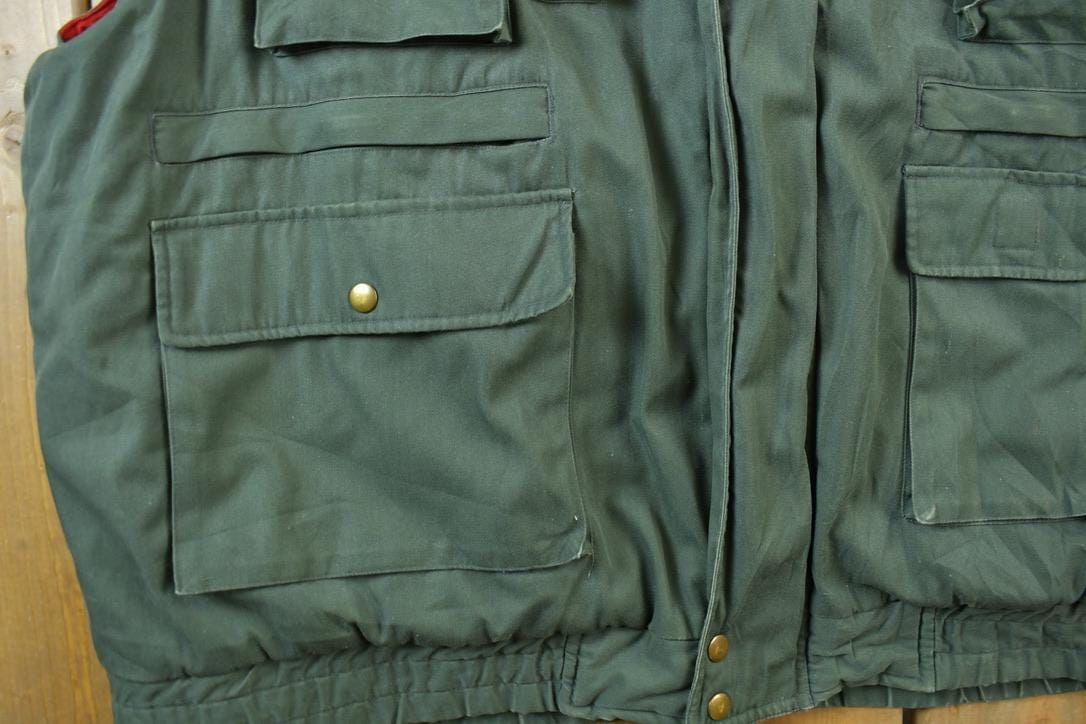 Vintage 1990s Willow Bay Utility Vest Men's 2XL from propervintagecanada