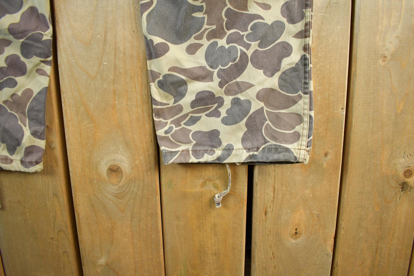 Vintage 1990s Winchester Camo Hunting Pants Men's 35 x 30 from propervintagecanada