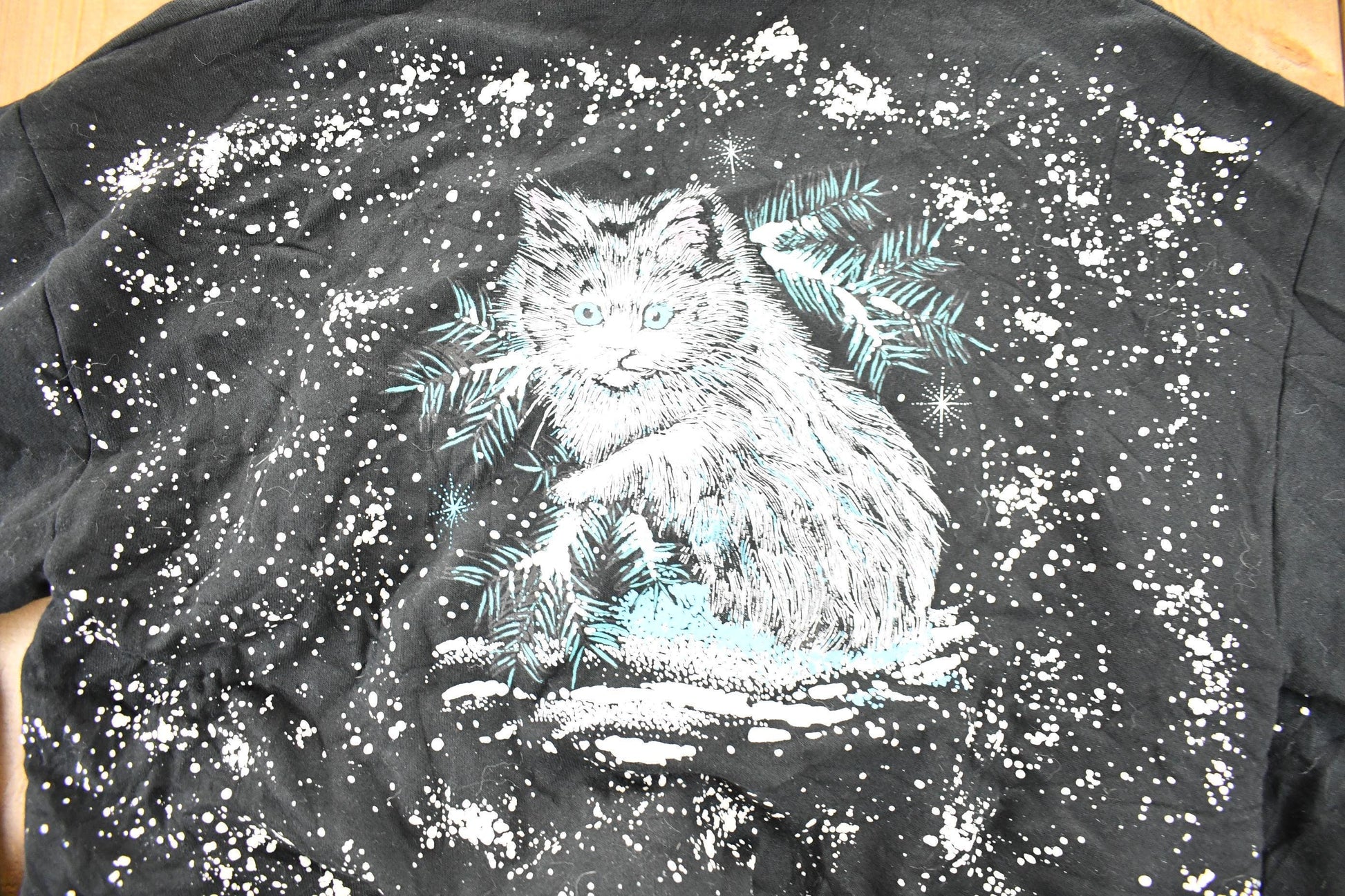 Vintage 1990s Winter Kitten AOP Cardigan Sweatshirt Women's XL from propervintagecanada