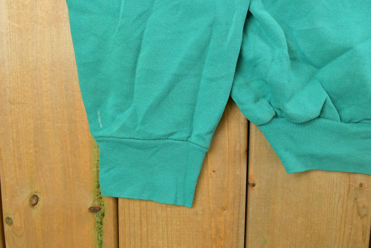 Vintage 1990s Winter Landscape Christmas Crewneck Sweatshirt Men's Medium from propervintagecanada