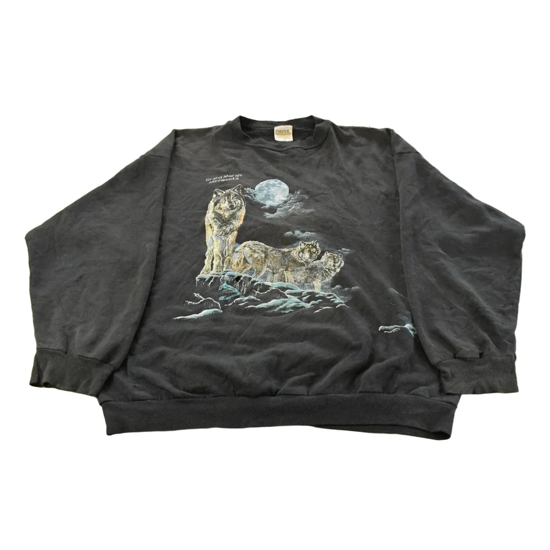 Vintage 1990s Wolf Graphic Print Crewneck Sweatshirt Mens 2XL from propervintagecanada