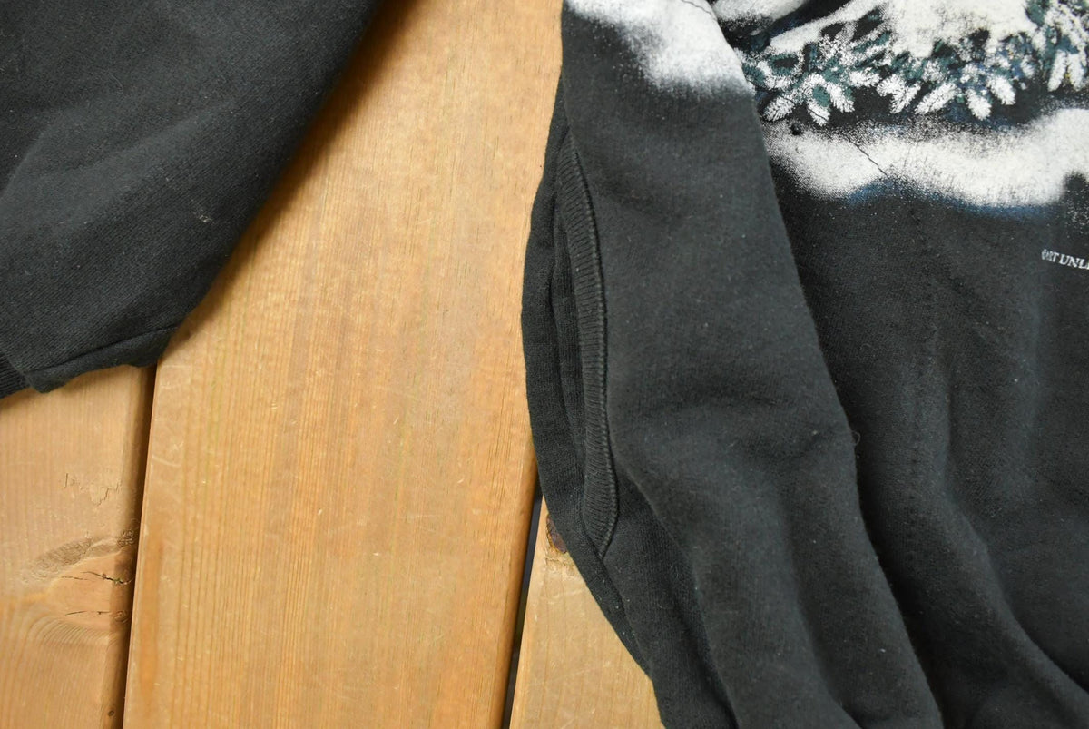 Vintage 1990s Wolf Theme All Over Print Henley Sweatshirt Men's 2XL from propervintagecanada