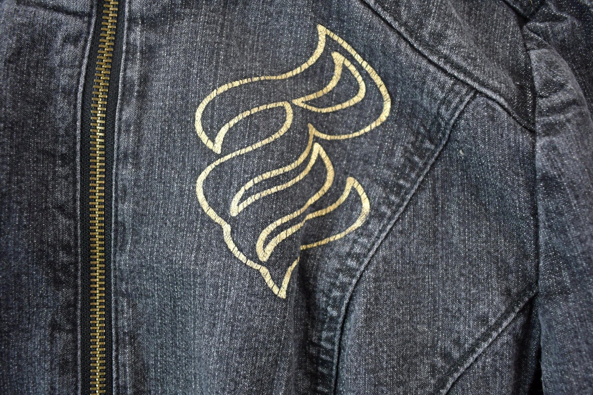 Vintage 1990s Womens XXS Rocawear Embroidered Jean Jacket from propervintagecanada