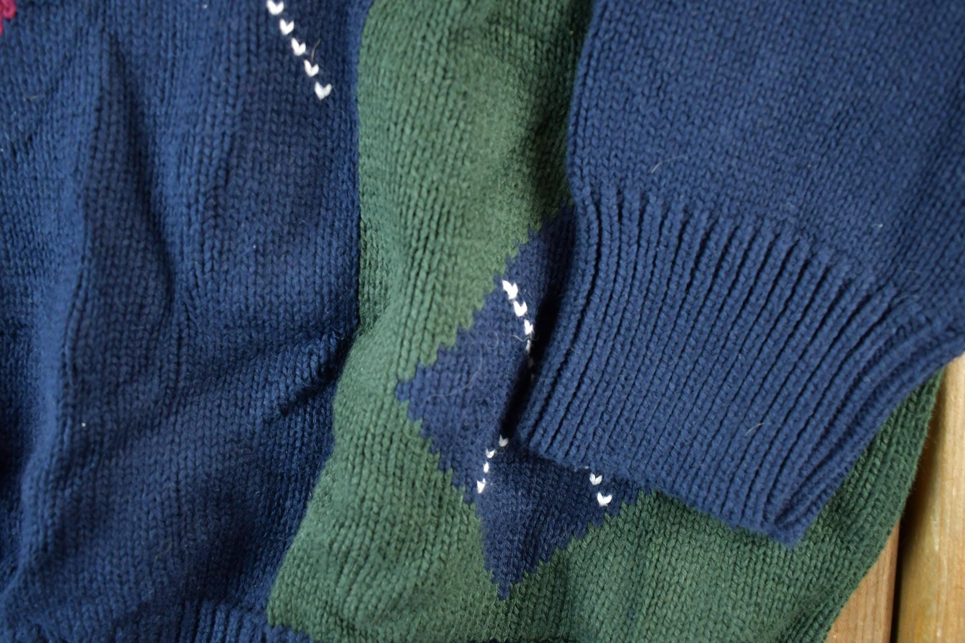 Vintage 1990s Woods And Grey Argyle Knit Abstract Pattern 100% Cotton Crewneck Sweater Men's XL from propervintagecanada