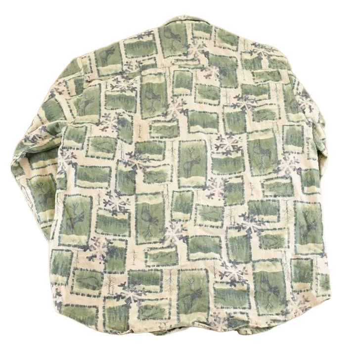 Vintage 1990s Woolrich Christman AOP Button Up Shirt Men's M from propervintagecanada