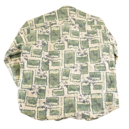 Vintage 1990s Woolrich Christman AOP Button Up Shirt Men's M from propervintagecanada