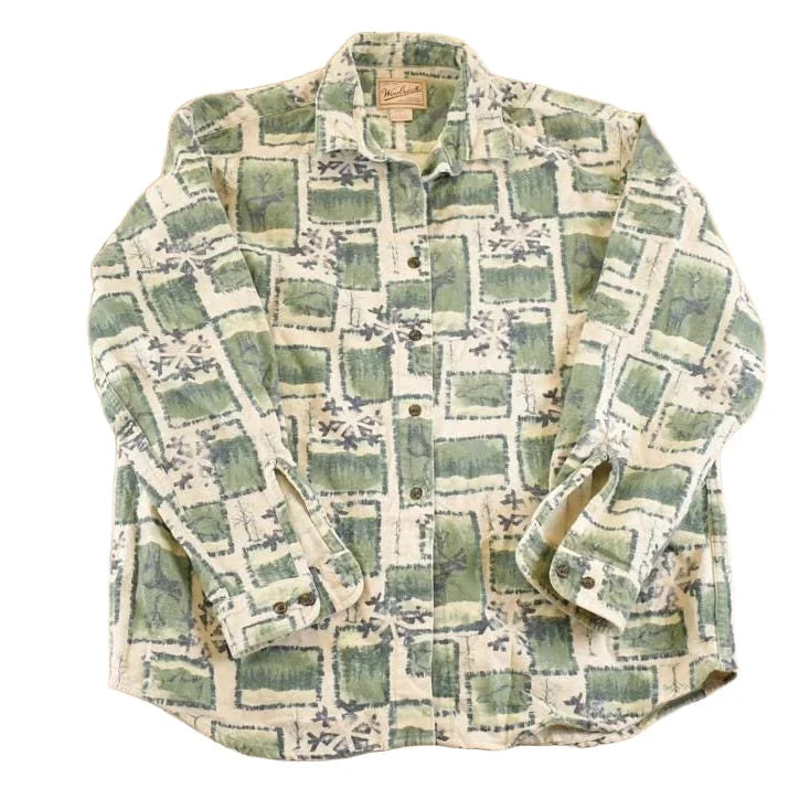 Vintage 1990s Woolrich Christman AOP Button Up Shirt Men's M from propervintagecanada