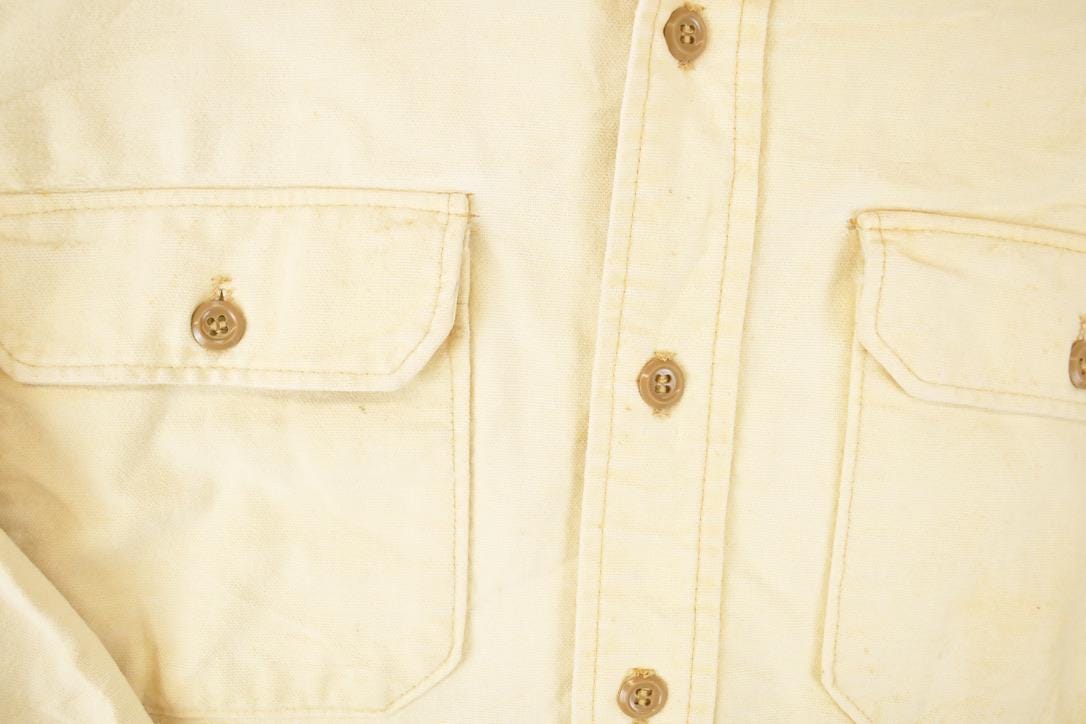 Vintage 1990s Woolrich Heavyweight Button Up Shirt Men's L from propervintagecanada