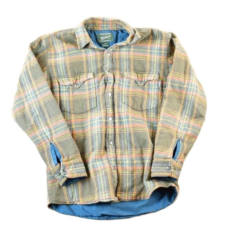 Vintage 1990s Woolrich Plaid Lined Flannel Button Up Shirt Mens M from propervintagecanada