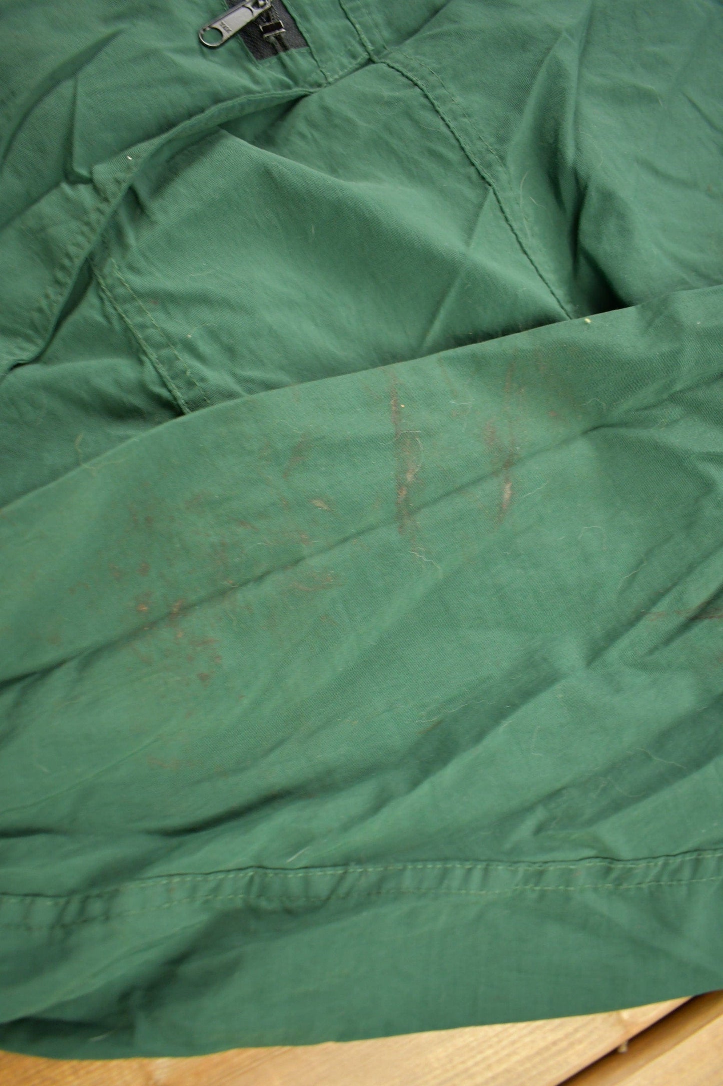 Vintage 1990s Woolrich Quarter Zip Windbreaker Jacket Men's Large from propervintagecanada