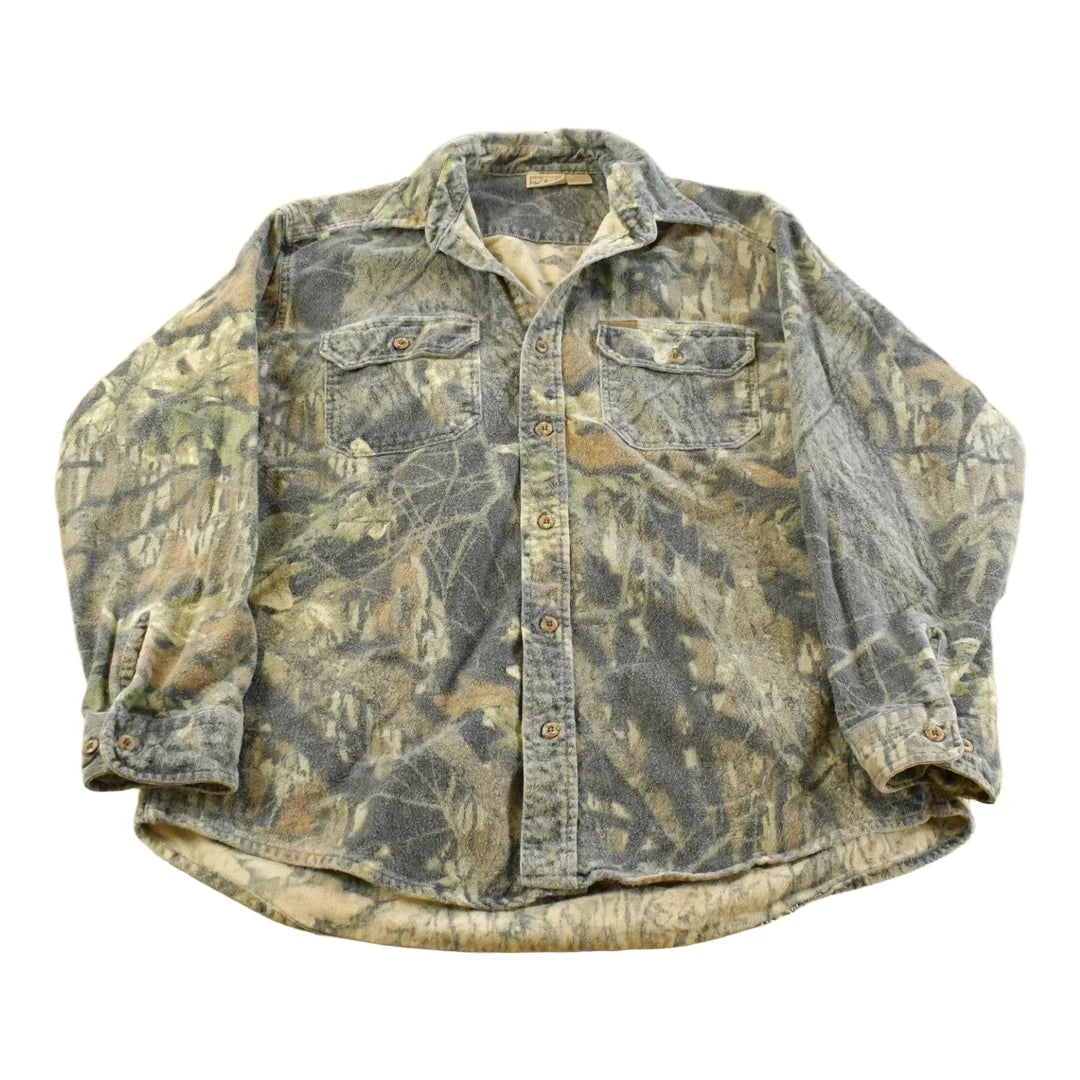 Vintage 1990s Woolrich Tree Camo Button Up Shirt Men's L from propervintagecanada