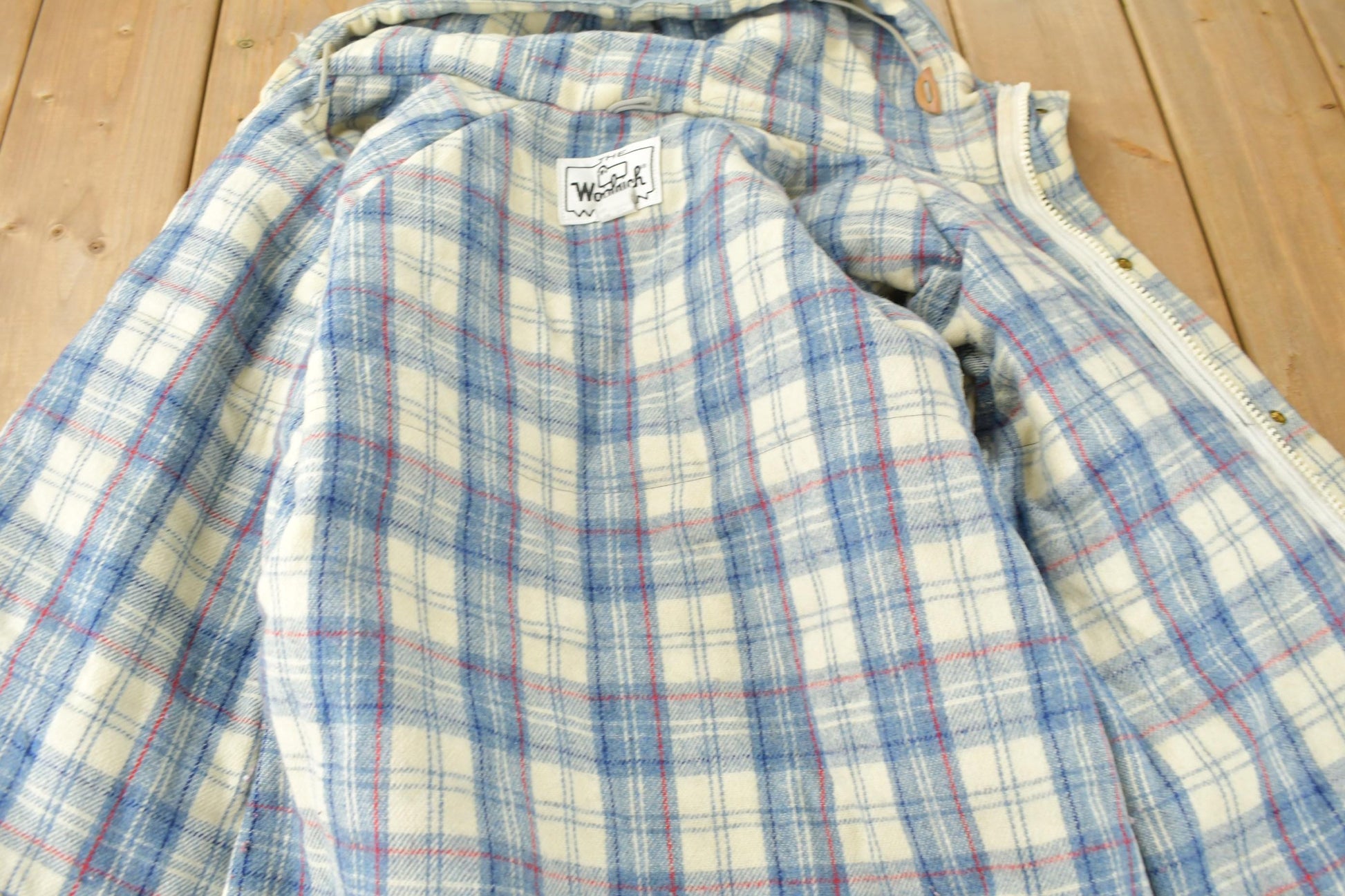 Vintage 1990s Woolrich Woman Plaid Lined Jacket Women's M from propervintagecanada