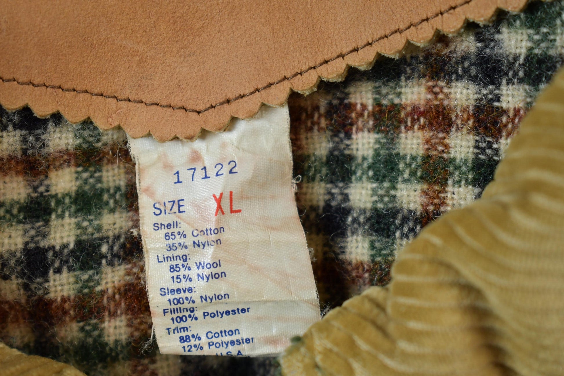 Vintage 1990s Woolrich Wool Lined Nylon Jacket Made In USA Men's XL from propervintagecanada