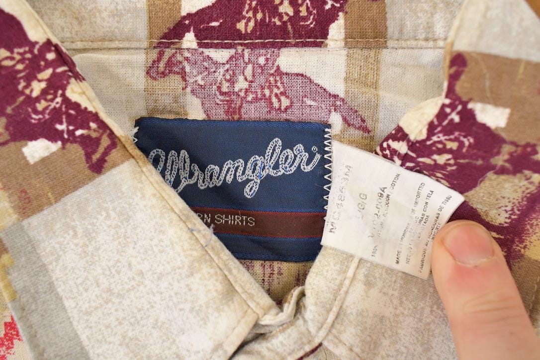 Vintage 1990s Wrangler AOP Cowboy Abstract Button Up Shirt Men's L from propervintagecanada