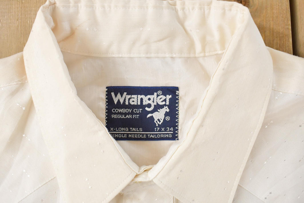Vintage 1990s Wrangler Cowboy Cut Western Button Up Shirt Men's XL from propervintagecanada
