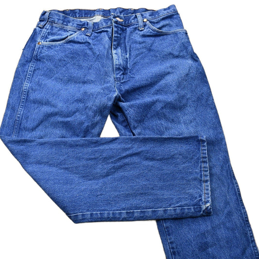 Vintage 1990s Wrangler Mid-Wash Bootcut Denim Jeans Men's 34 from propervintagecanada