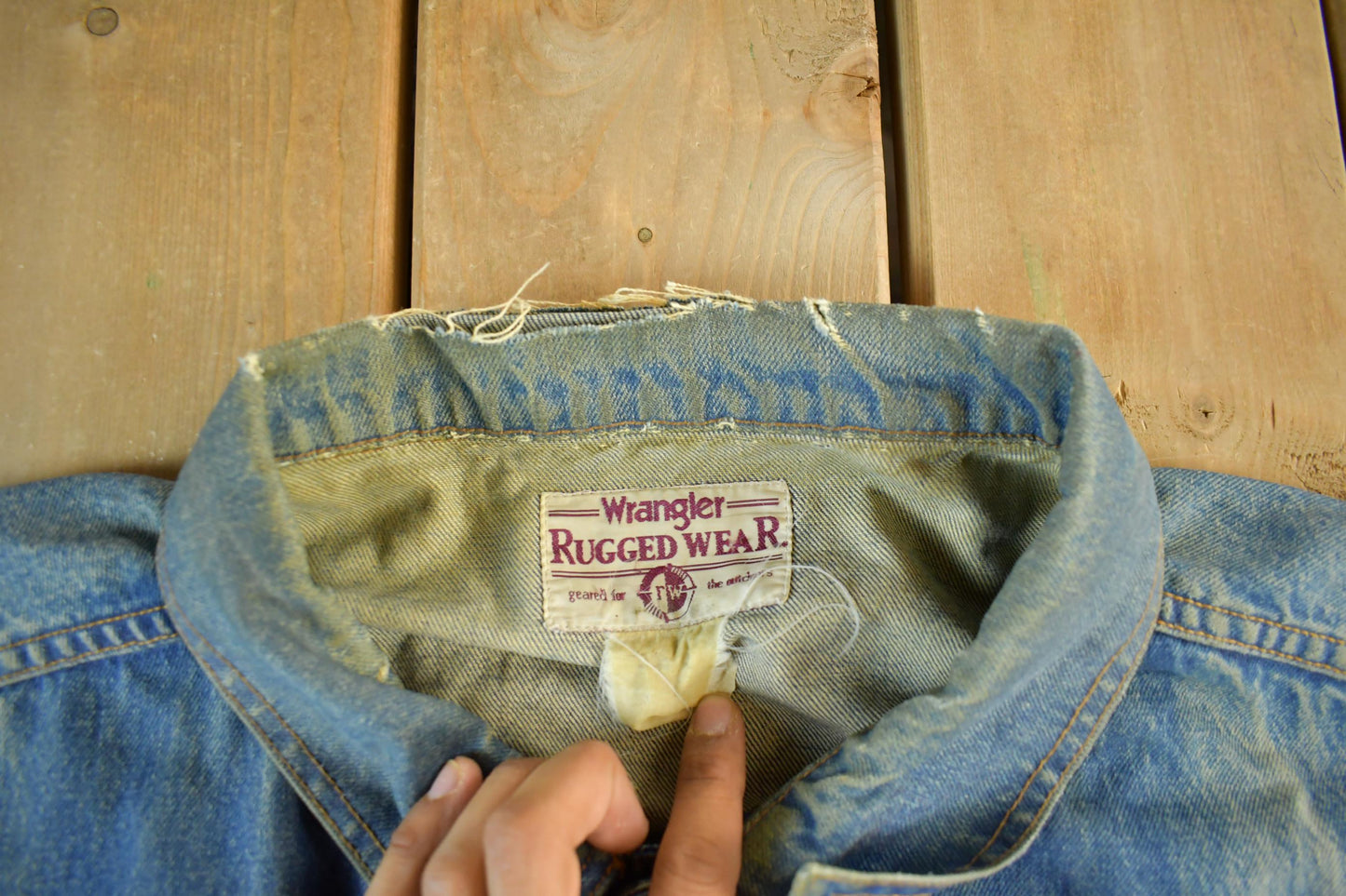 Vintage 1990s Wrangler Rugged Wear Denim Jean Trucker Jacket Men's 2XL from propervintagecanada