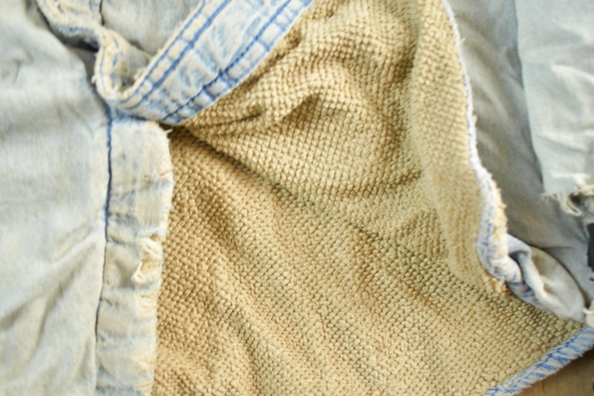 Vintage 1990s Wrangler Thrashed Distressed Lined Denim Button Up Shirt Men's Large from propervintagecanada