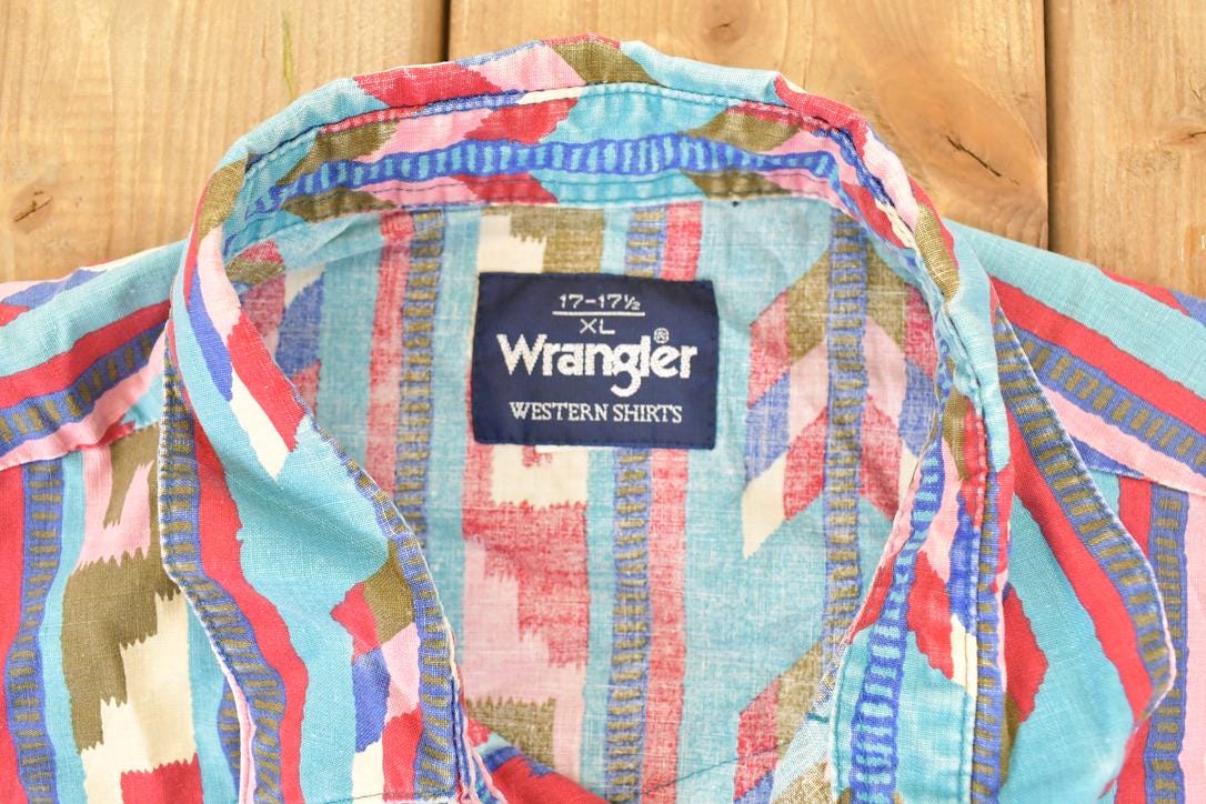 Vintage 1990s Wrangler Western Button Up Shirt Men's L from propervintagecanada