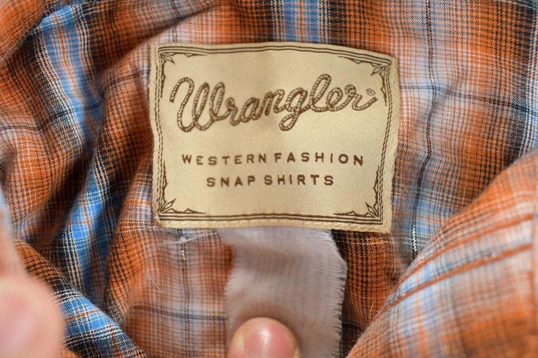 Vintage 1990s Wrangler Western Style Plaid Snap Button Mens M from propervintagecanada
