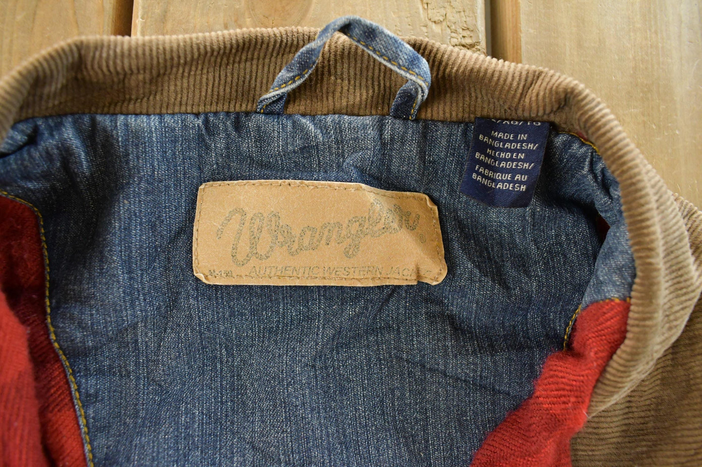 Vintage 1990s Wrangler Western Wear Blanket Lined Jean Jacket Men's XL from propervintagecanada