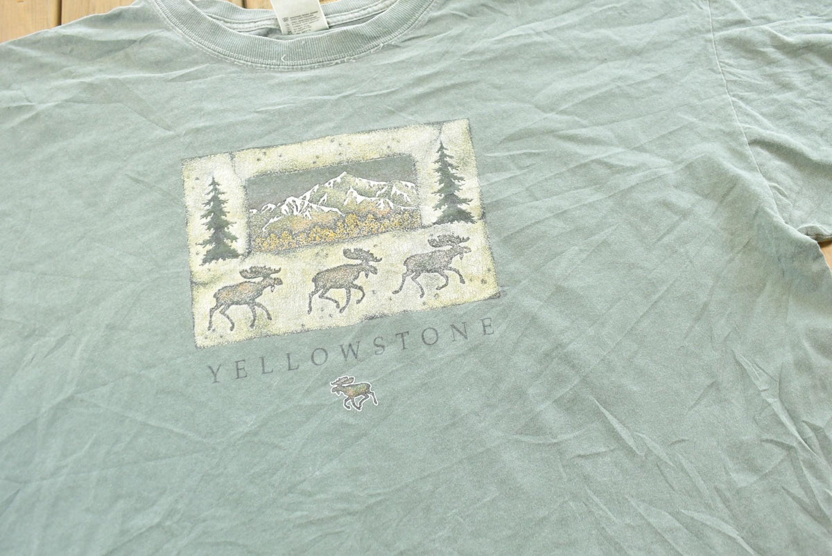 Vintage 1990s Yellowstone State Park T-Shirt Mens XL from propervintagecanada
