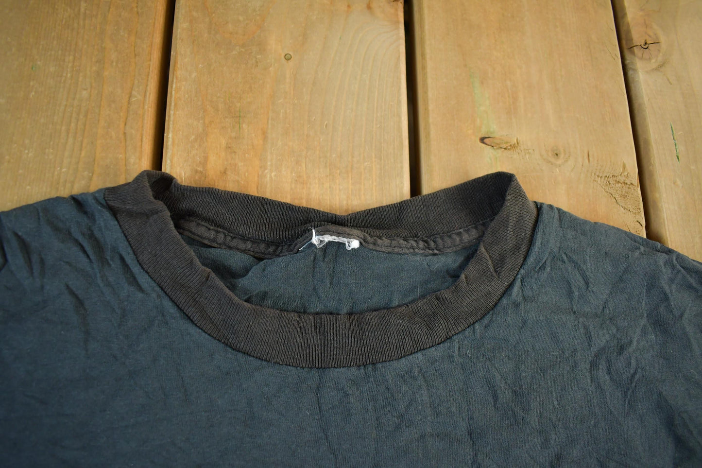 Vintage 1990s Yin Yang Dragon Tiger Graphic T-Shirt Men's XL from propervintagecanada