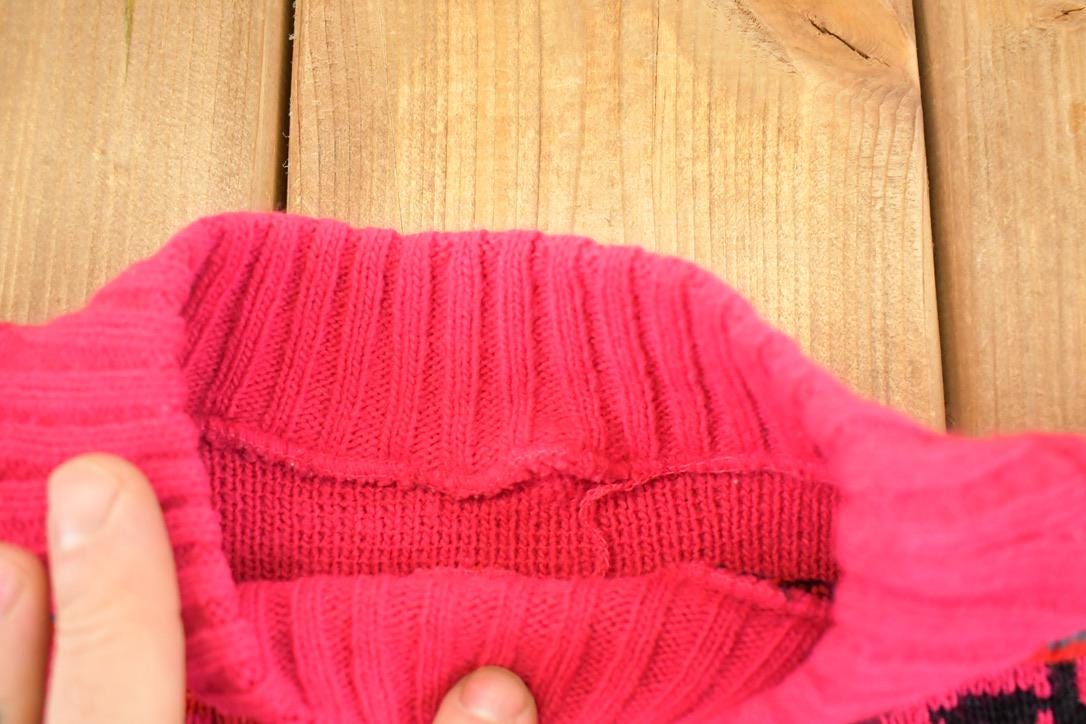 Vintage 1990s Yorkie Puppy Knit Crewneck Sweater Womens M from propervintagecanada