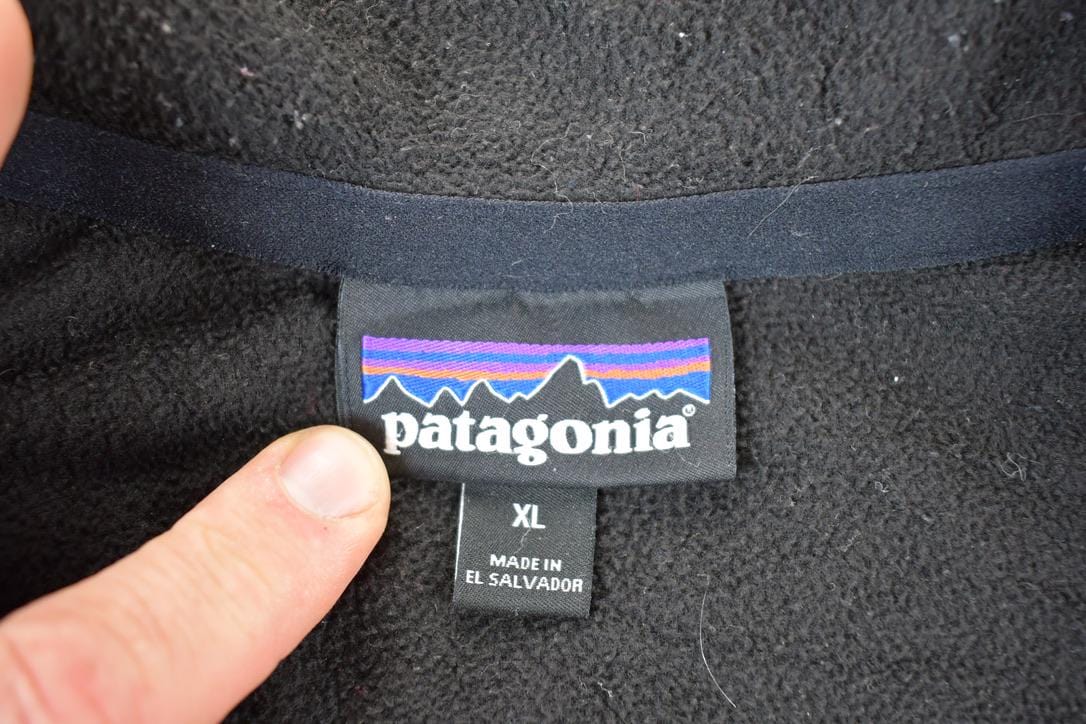 Vintage 1990s Youth Patagonia Fleece Outdoorsman Sweater Youth XL from propervintagecanada