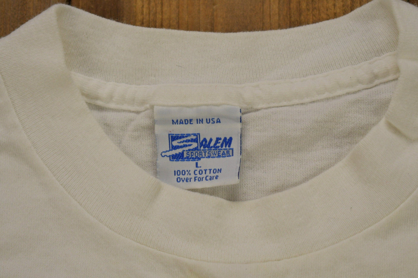Vintage 1991 Chicago Bulls NBA World Champions T-Shirt Salem Made In USA Men's Large from propervintagecanada