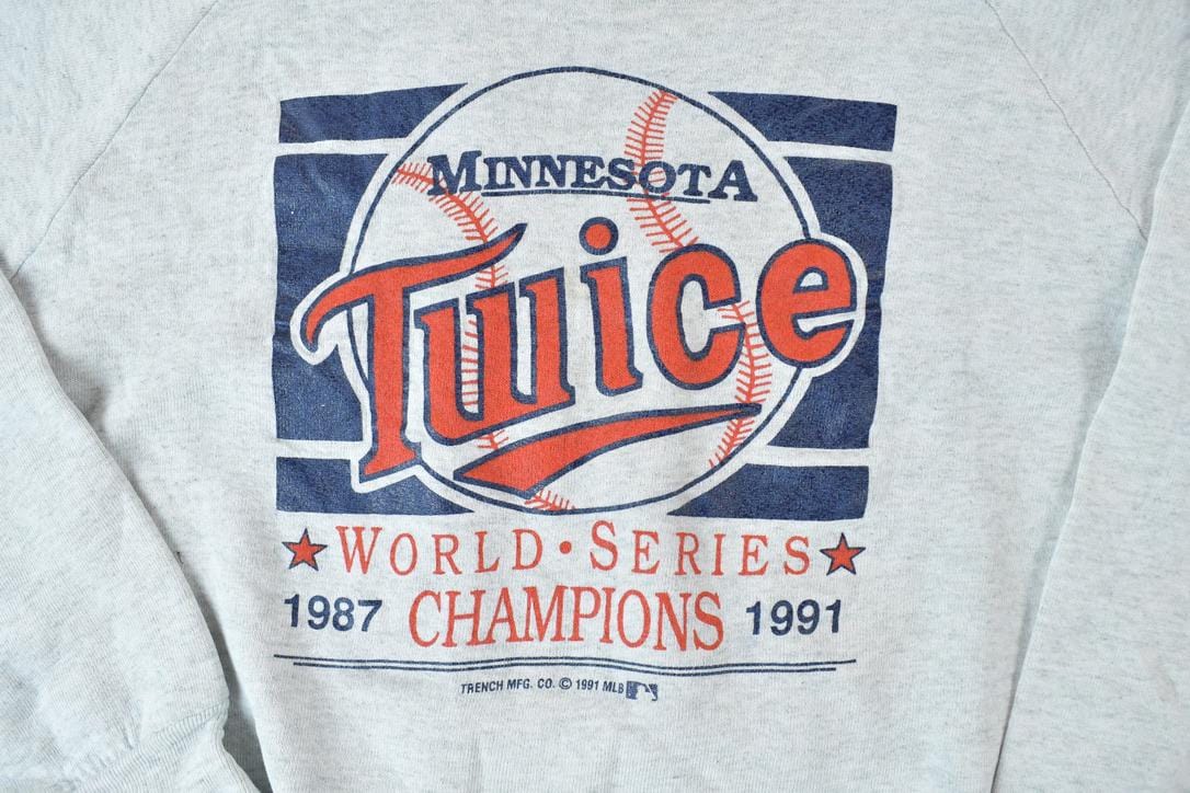 Vintage 1991 Minnesota Twice World Series Champions MLB Crewneck Sweatshirt Men's Large from propervintagecanada