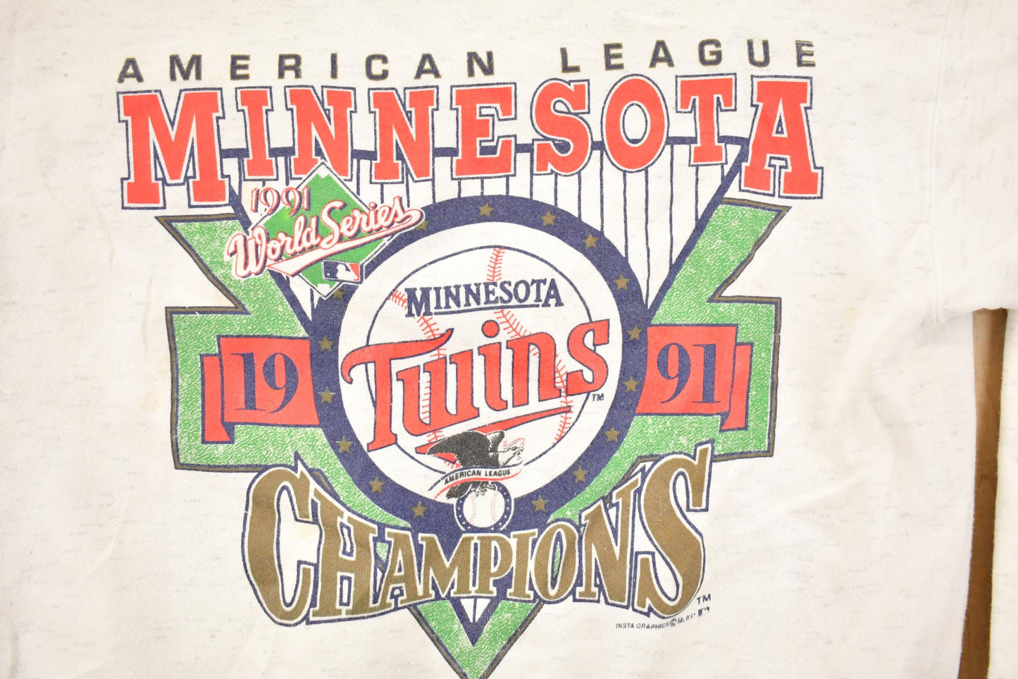 Vintage 1991 Minnesota Twins Champions MLB Crewneck Sweatshirt Men's L from propervintagecanada