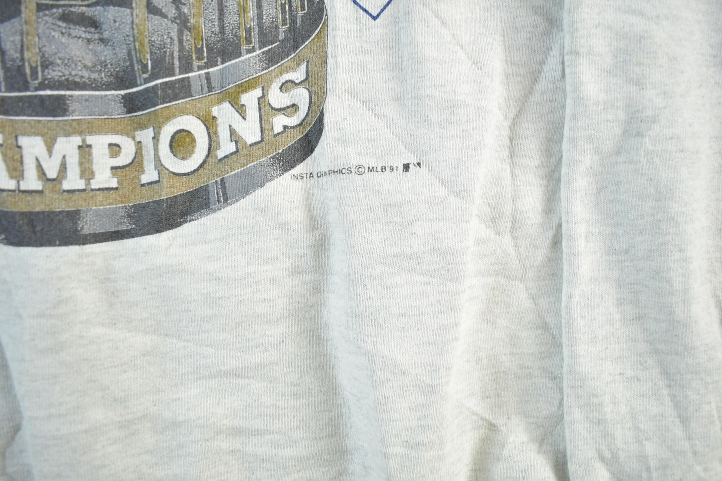 Vintage 1991 Minnesota Twins World Champions MLB Crewneck Sweatshirt Men's XL from propervintagecanada