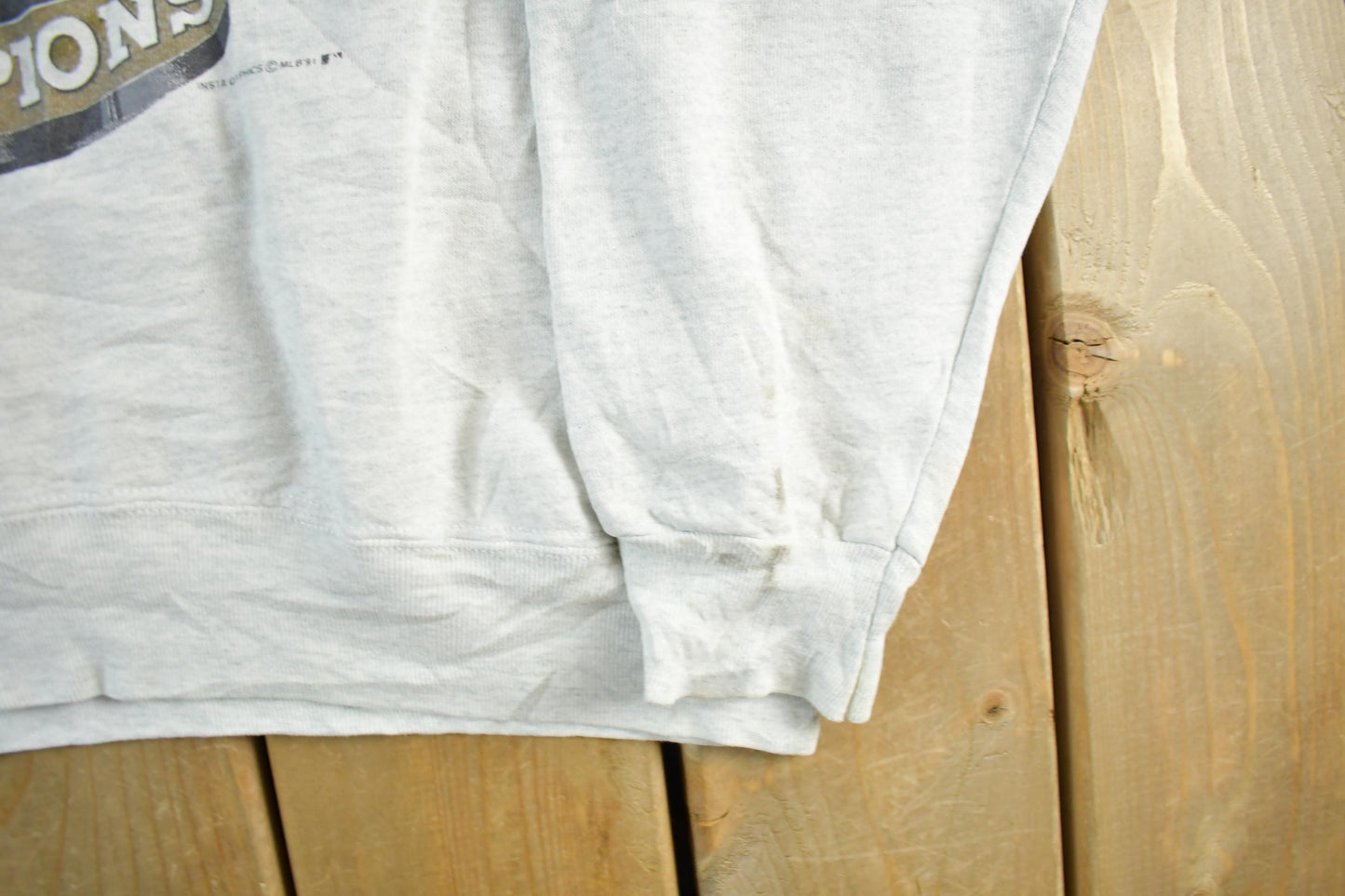 Vintage 1991 Minnesota Twins World Champions MLB Crewneck Sweatshirt Men's XL from propervintagecanada