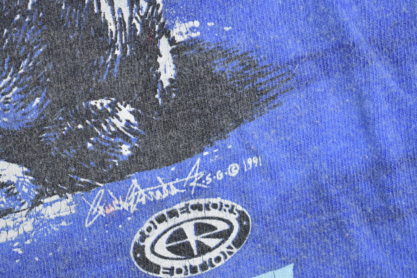 Vintage 1991 Polar Bear Theme Graphic T-Shirt Men's 2XL from propervintagecanada
