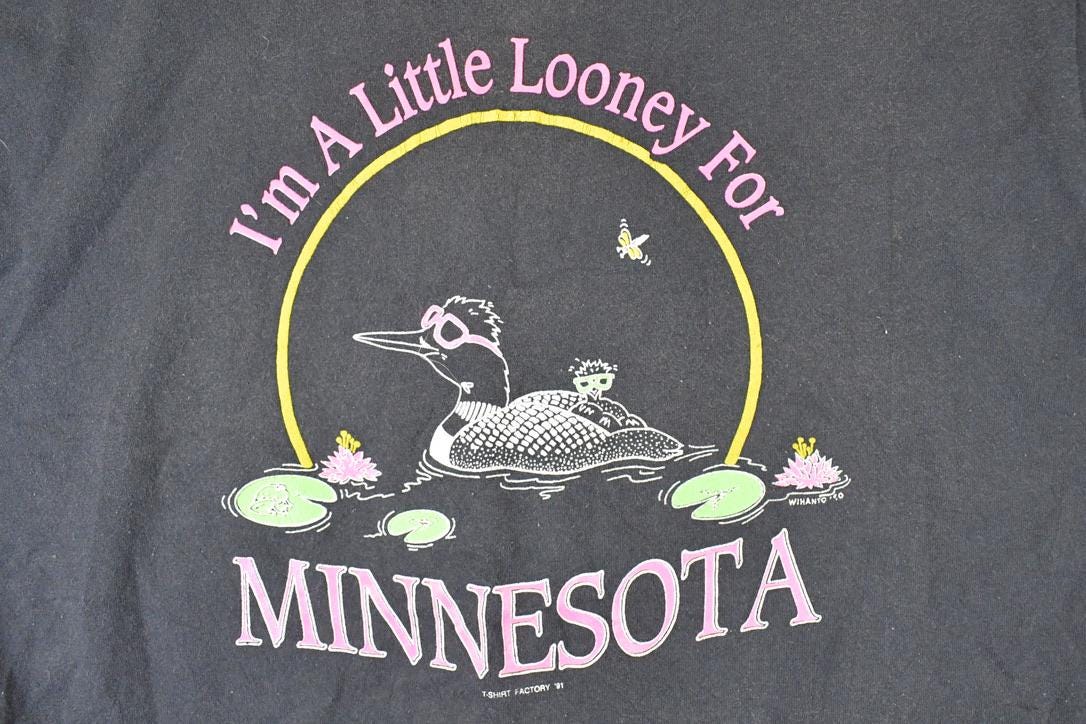 Vintage 1991 Screen Stars Best T SHirt Factory Minnesota Loon Souvenir T-Shirt Men's M / 90s Single Stitch Graphic Tee / Made in USA from propervintagecanada